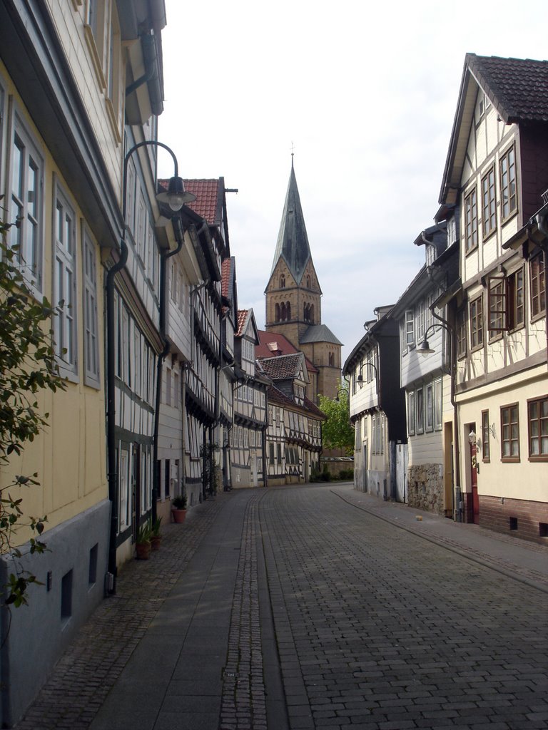 Wolfenbüttel, Krumme Straße mit Petrikirchturm, Волфенбуттель