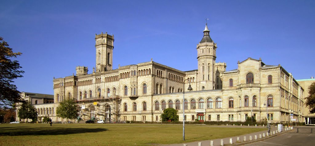 Leibniz Universität Hannover , ehemaliges Welfenschloss / Leibniz University Hanover , former Welfen castle, Ганновер