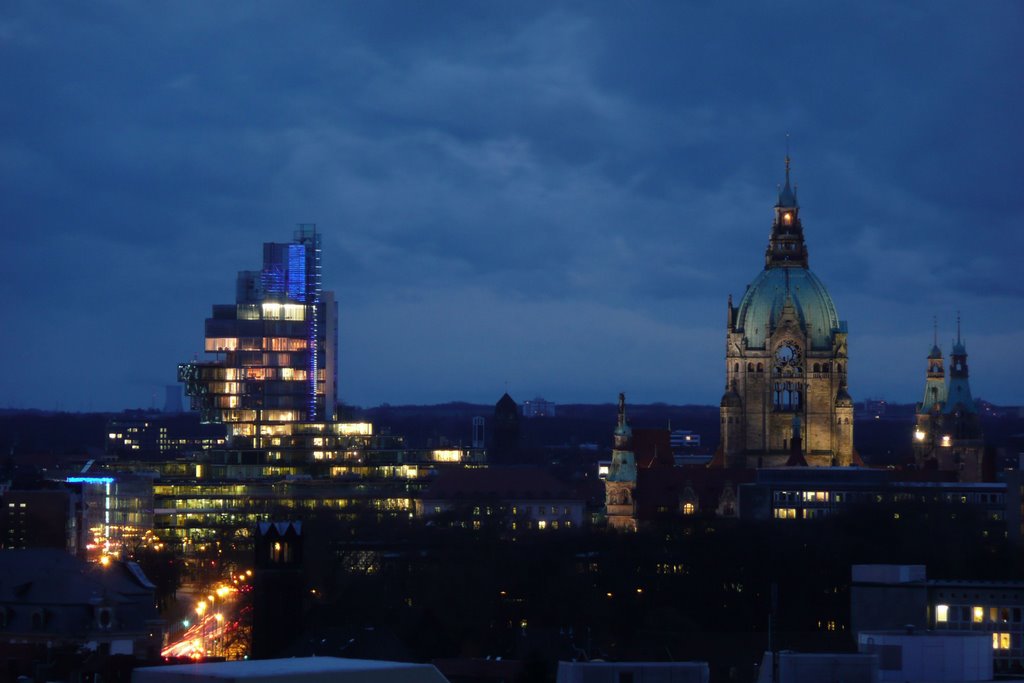 Rathaus und Nord LB bei Nacht, Hannover, Ганновер