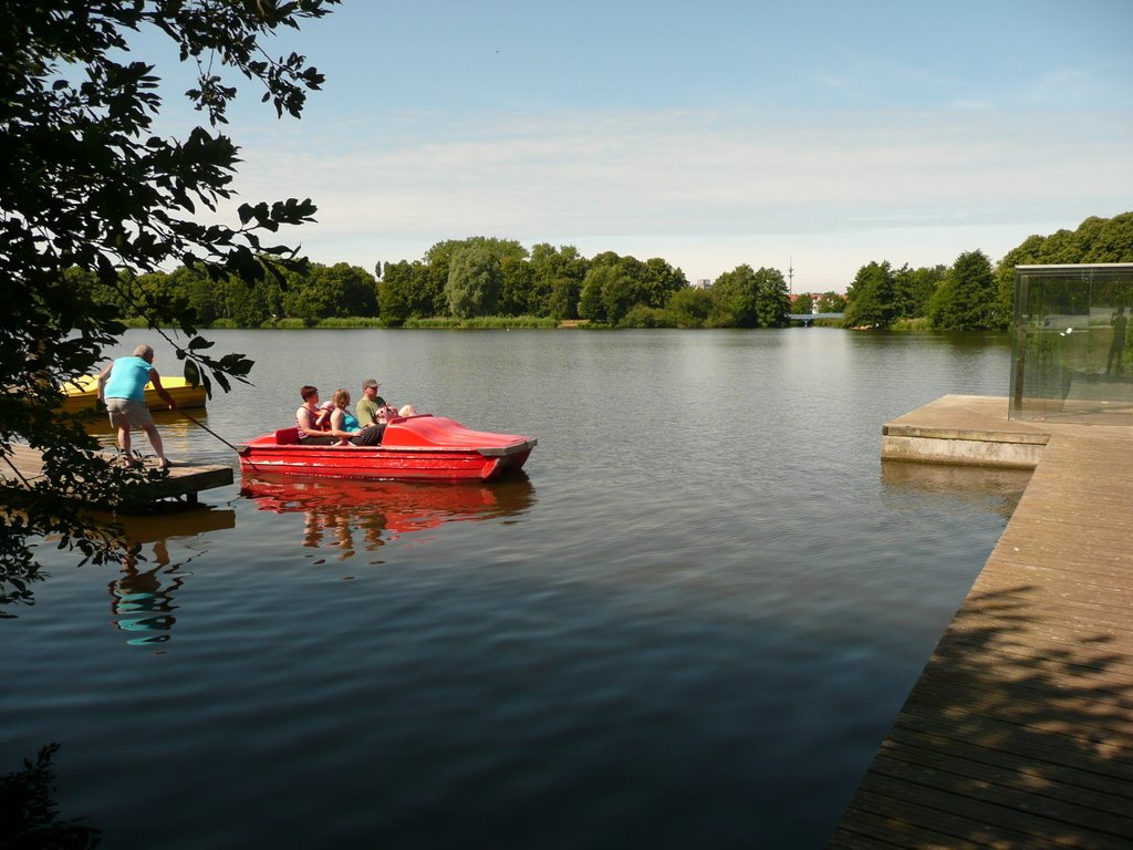 Nordhorn - Tretbootfahren auf dem Vechtesee (Waterfietsen op de Vechtesee), Нордхорн