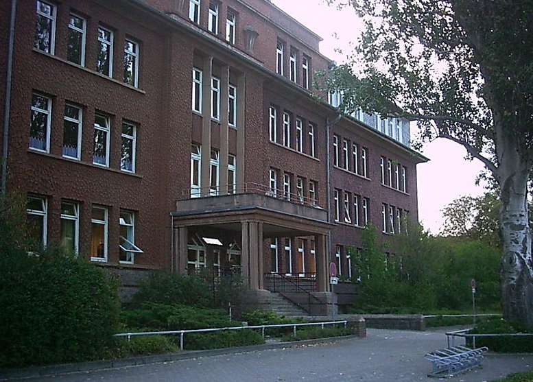 T - Ringschule, Бад-Крейцнах