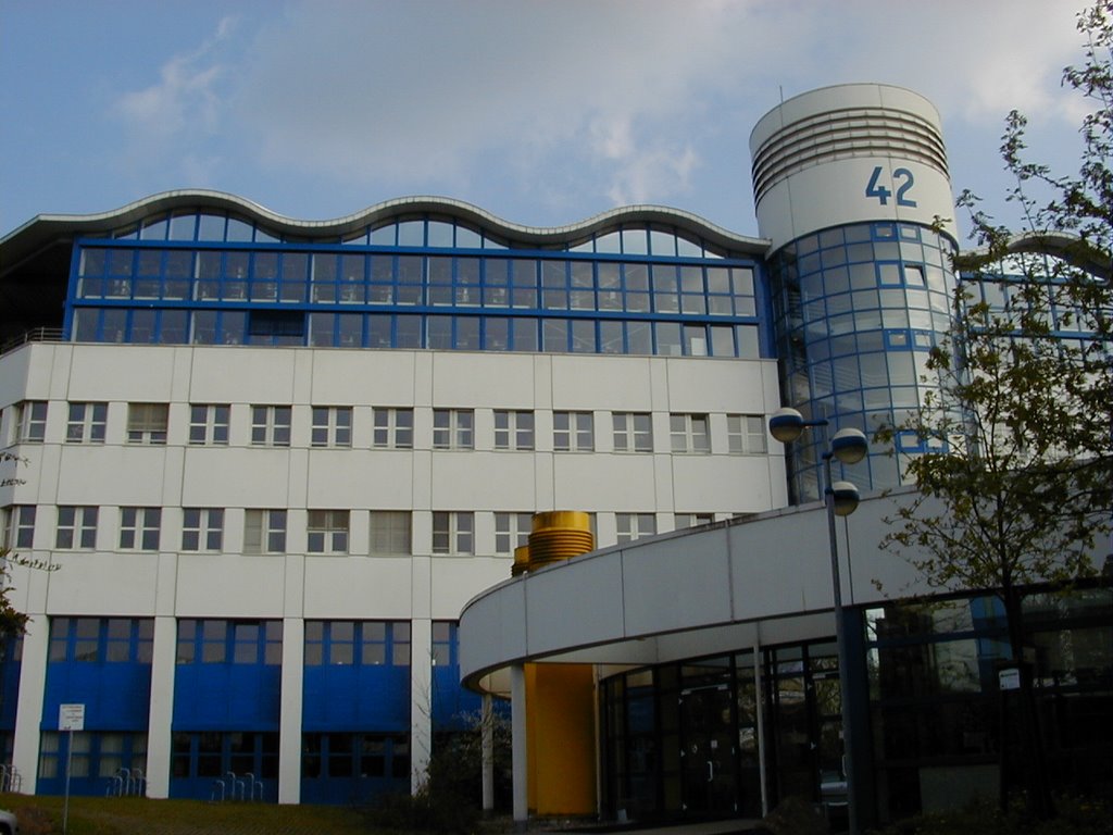 Gebäude 42, TU Kaiserslautern, Кайзерслаутерн