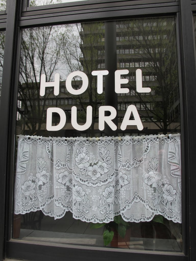 Hotel DURA, Аахен