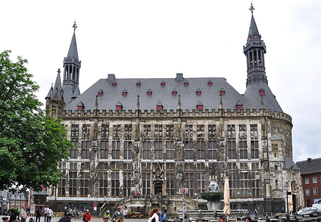 Rathaus Aachen  - (C) by Salinos_de NW, Аахен