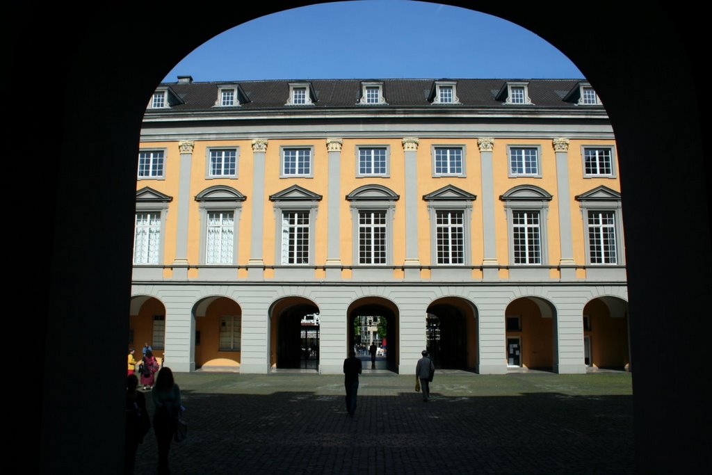 Universität Bonn, Бонн