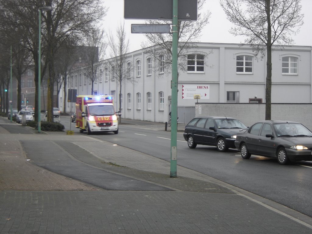 Bocholt: Krankenwagen im Einsatz, Бохольт