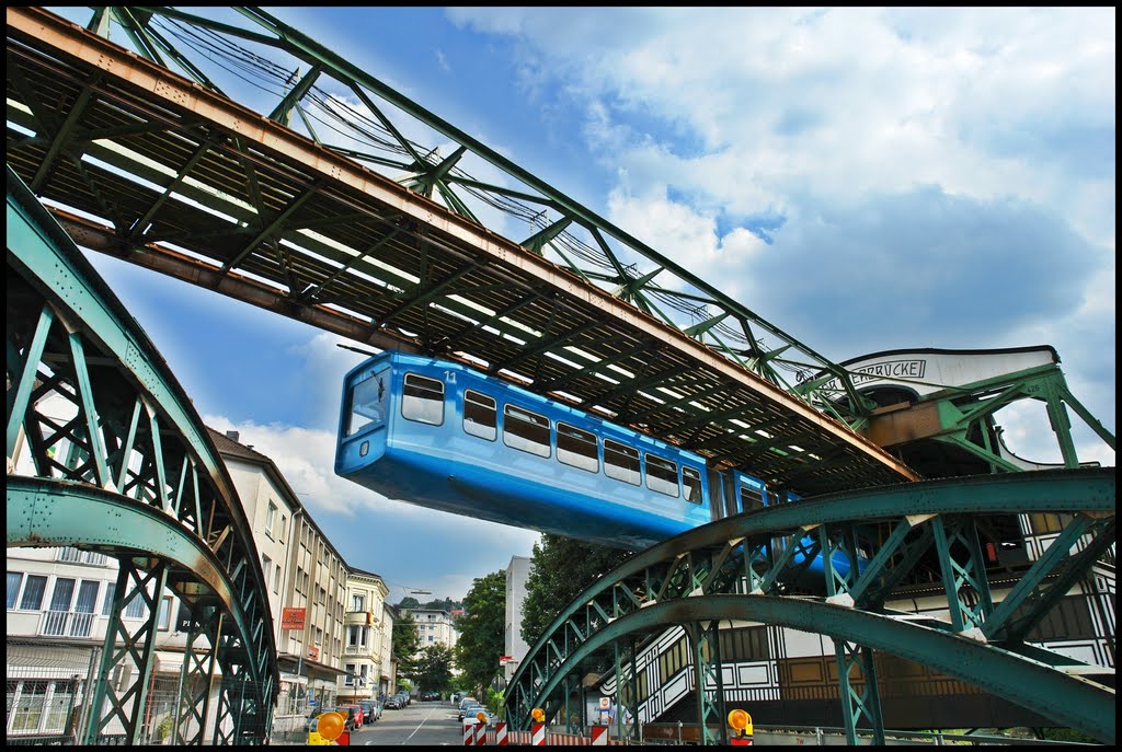 Schwebebahn an der Werther Brücke - Monorail constructions - Wuppertal - Germany - [By Stathis Chionidis], Вупперталь