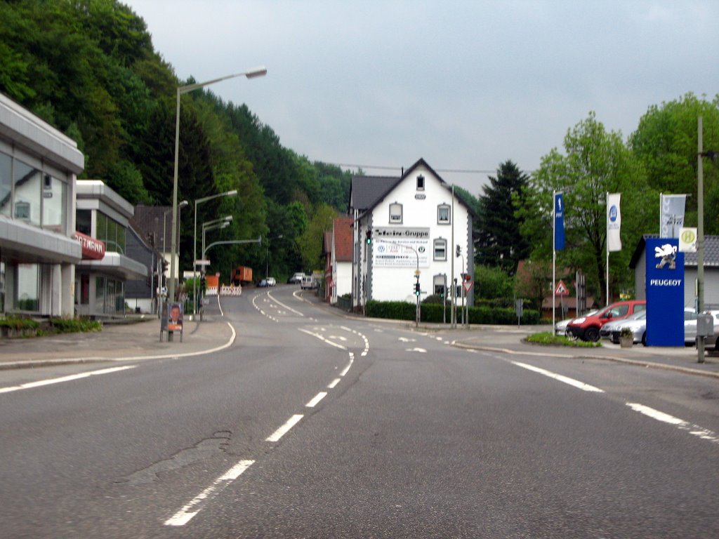 Niederseßmar - Seßmarstraße, Гуммерсбах