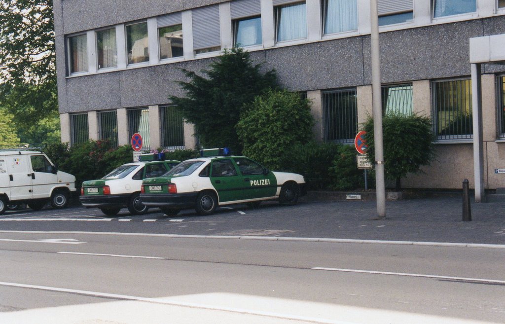 Karlstrasse Polizei, Гуммерсбах