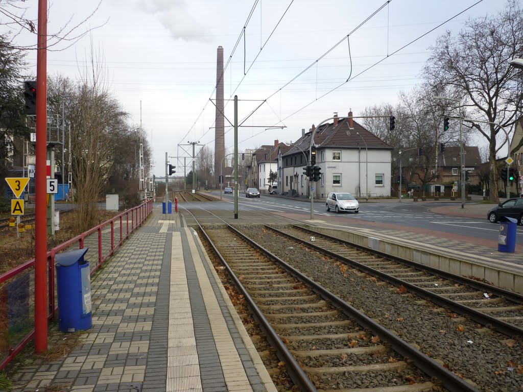 Straßenbahnhaltestelle "Mannesmann Tor 1" (Duisburg-Hüttenheim) / 28.01.2012, Дойсбург