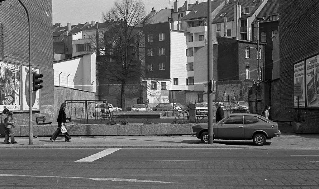 Spielplatz an der Kölner Straße (1976), Дюссельдорф