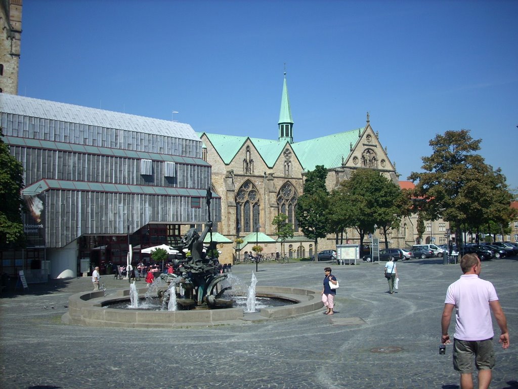 Paderborn  (Neptunbrunnen)   Markt.    August 2009, Падерборн