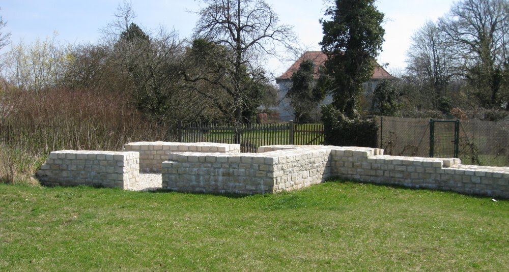 Römisches Kastell Biriciana - Südosteckturm (04/2009), Вайсенбург