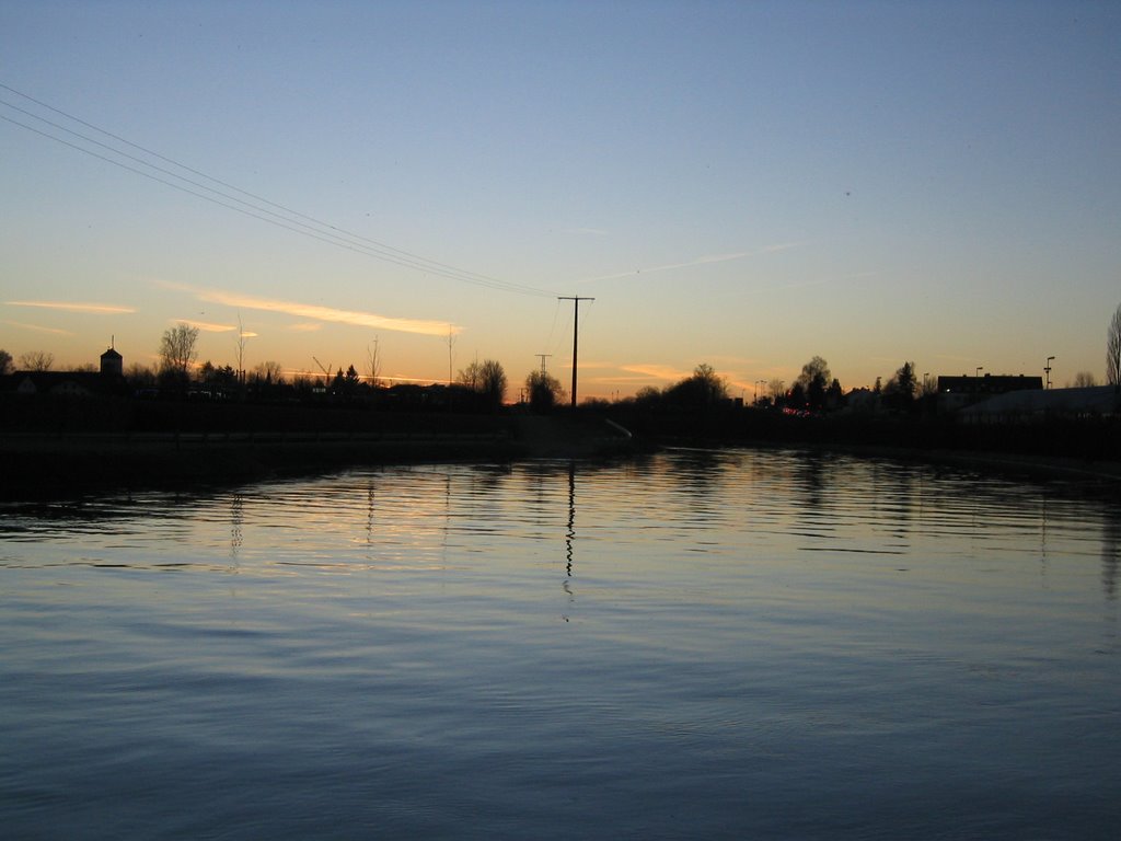 Sonnenuntergang überm Inn-Kanal, Мюльдорф