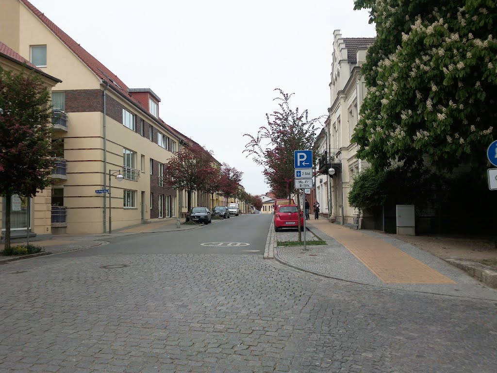 Rostocker Straße, Тетеров