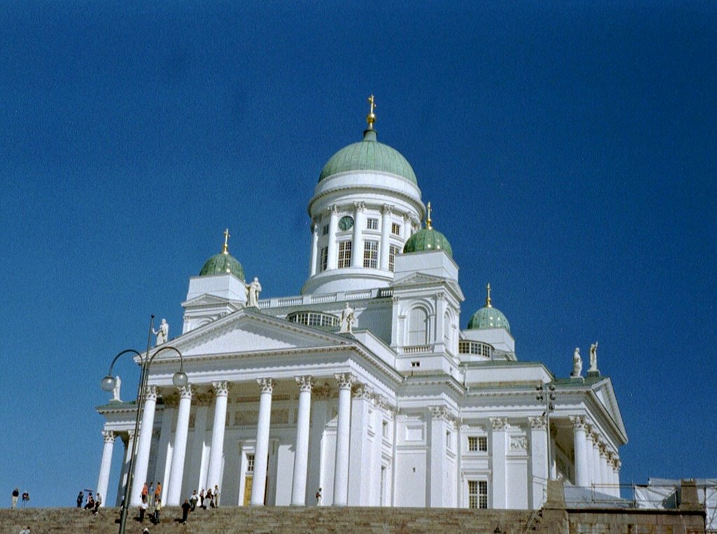 Dom von Helsinki, Хельсинки