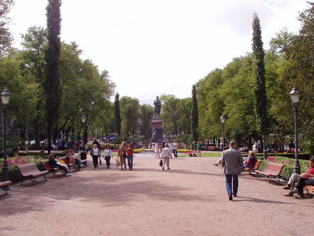 359 Helsinki, Statue von J. L. Runeberg, Хельсинки