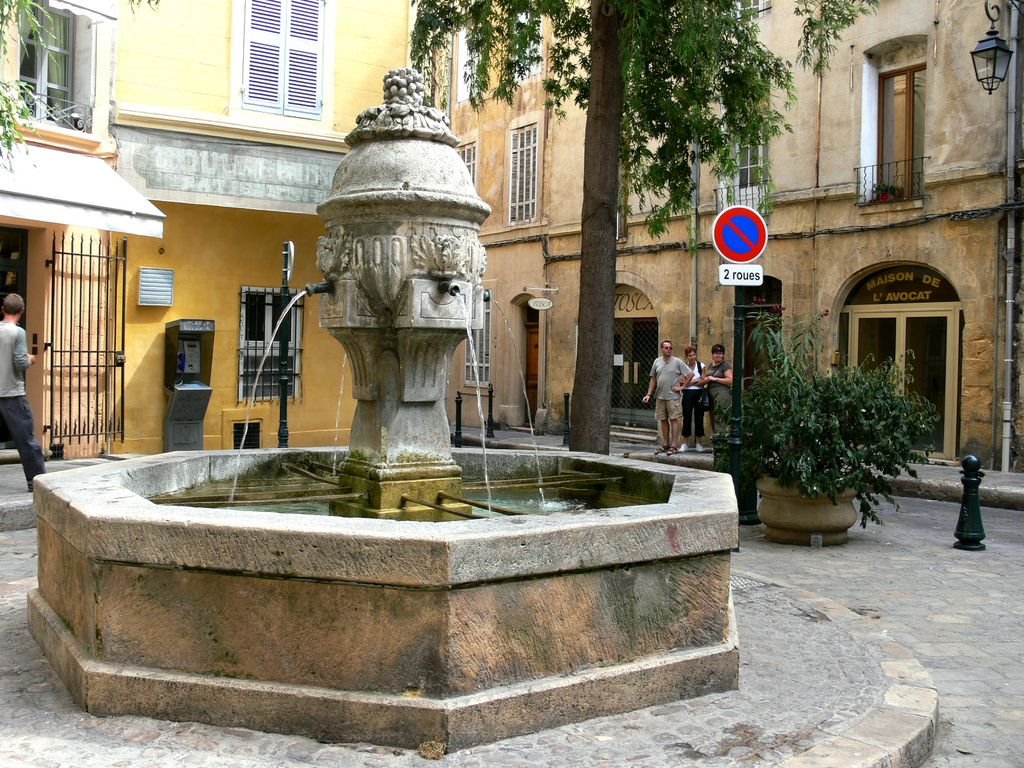 Fontaine à Aix, А-ен-Провенс