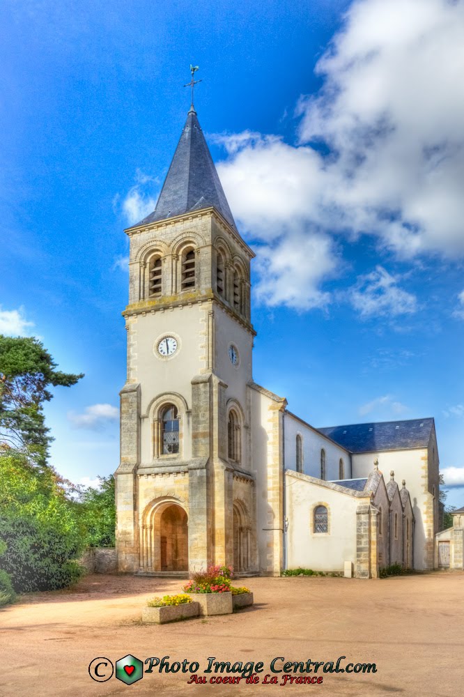 Eglise de Saulzais-le-Potiers, Виллежюи