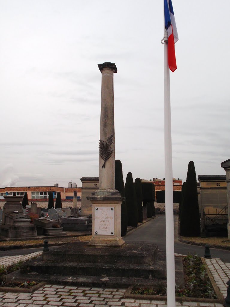 94-Ivry monument aux morts du Cimetière nouveau, Витри