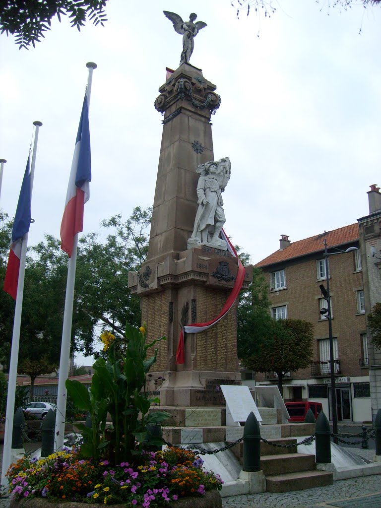 94-Vitry sur Seine monument aux morts, Витри