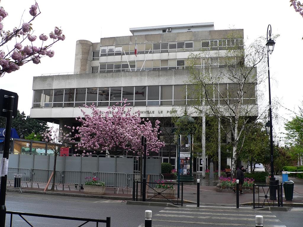 Joinville-le-Pont - Hôtel-de-Ville, Сен-Мар-дес-Фоссе