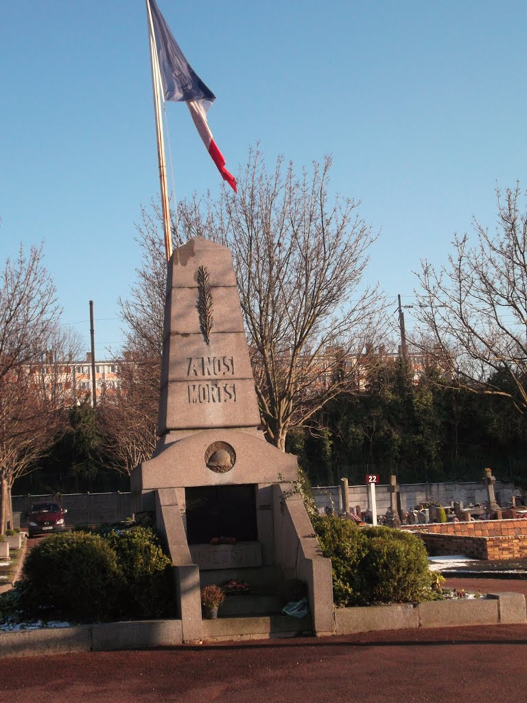 94-Champigny monument aux morts du Cimetière, Сен-Мар-дес-Фоссе