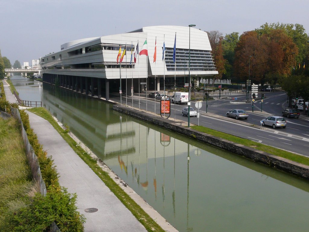 Reims: Le centre des congrès, Реймс