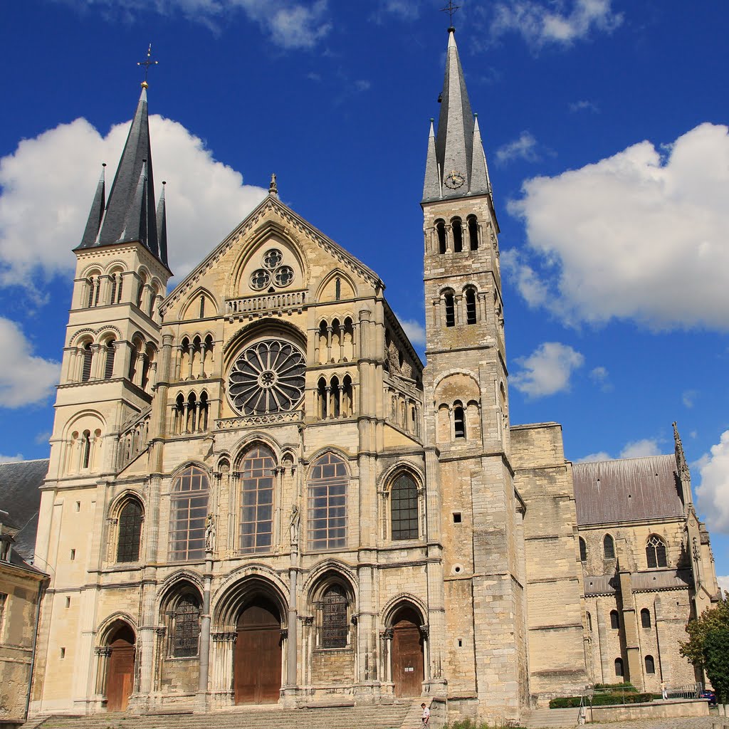 Basilique Saint-Rémi. Reims., Реймс