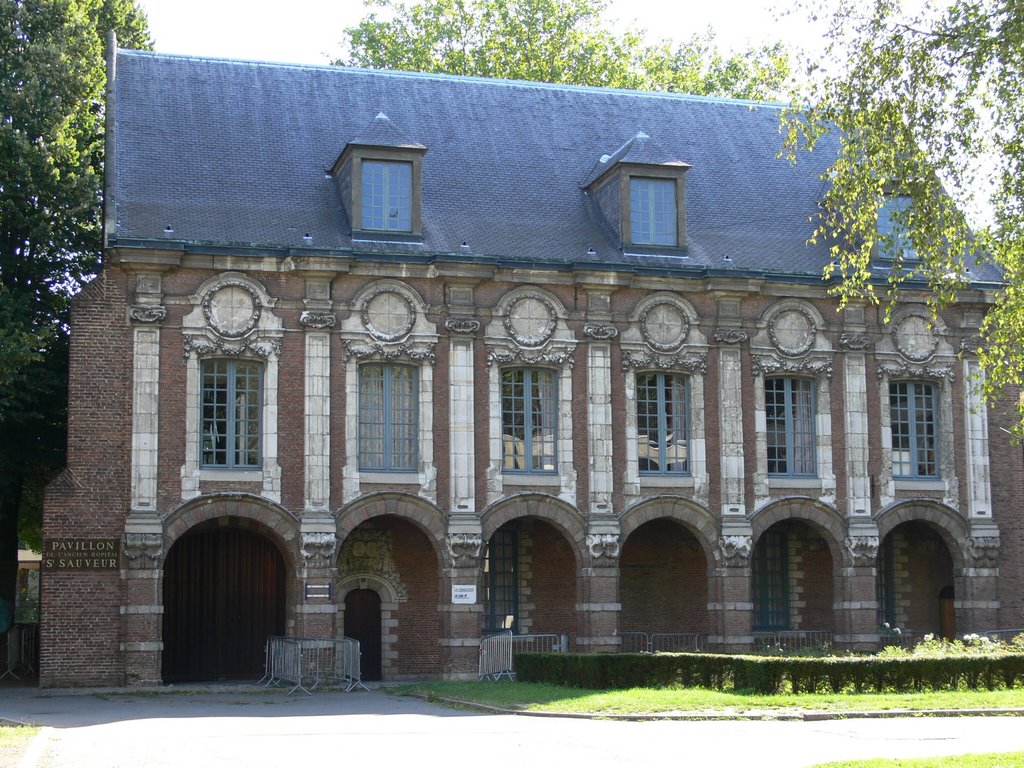Lille - Ancien Hôpital St Sauveur (Nord), Лилль