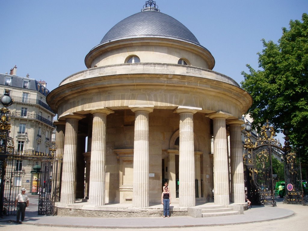 Rotonde de Monceau, Barrière de Chartres (1784), Левальлуи-Перре