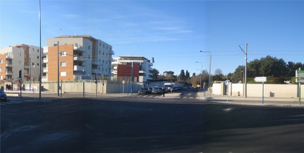 Rue Roqueturière par lAvenue Justice de Castelnau (arrêt  -Saint Lazare- Tram 2), Монпелье