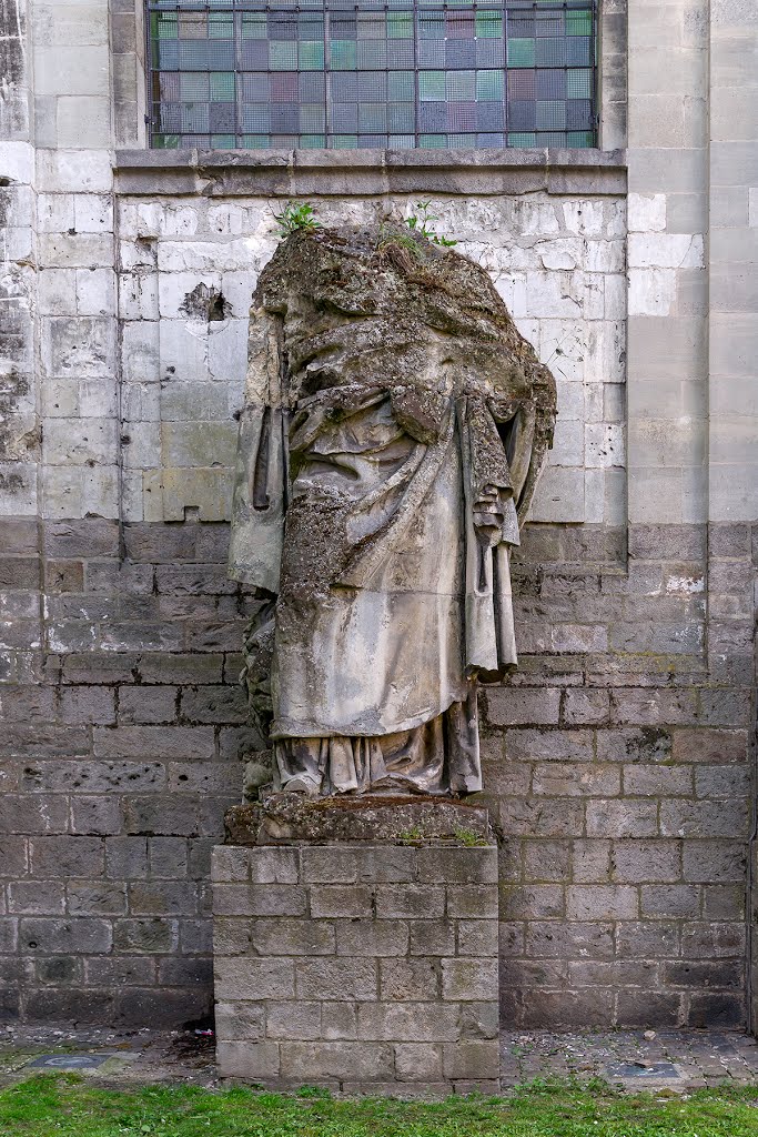 Statue parc notre Dame Arras, Аррас