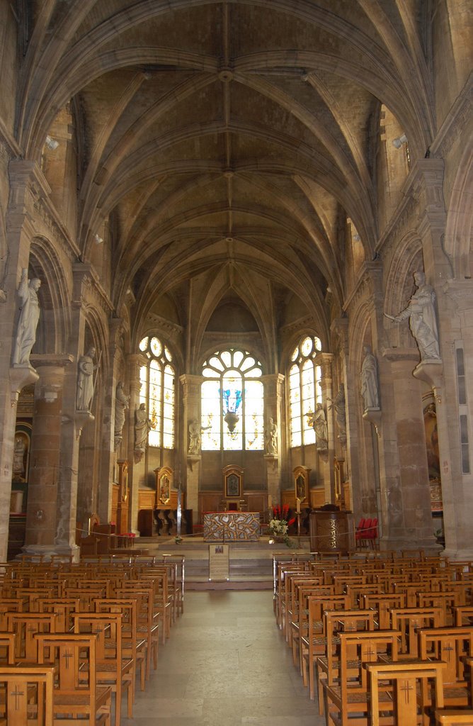 Inside the Cathedral "Notre Dame du havre", Гавр