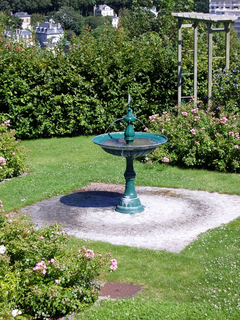 Fontaine du jardin de Notre Dame des Flots, Гавр
