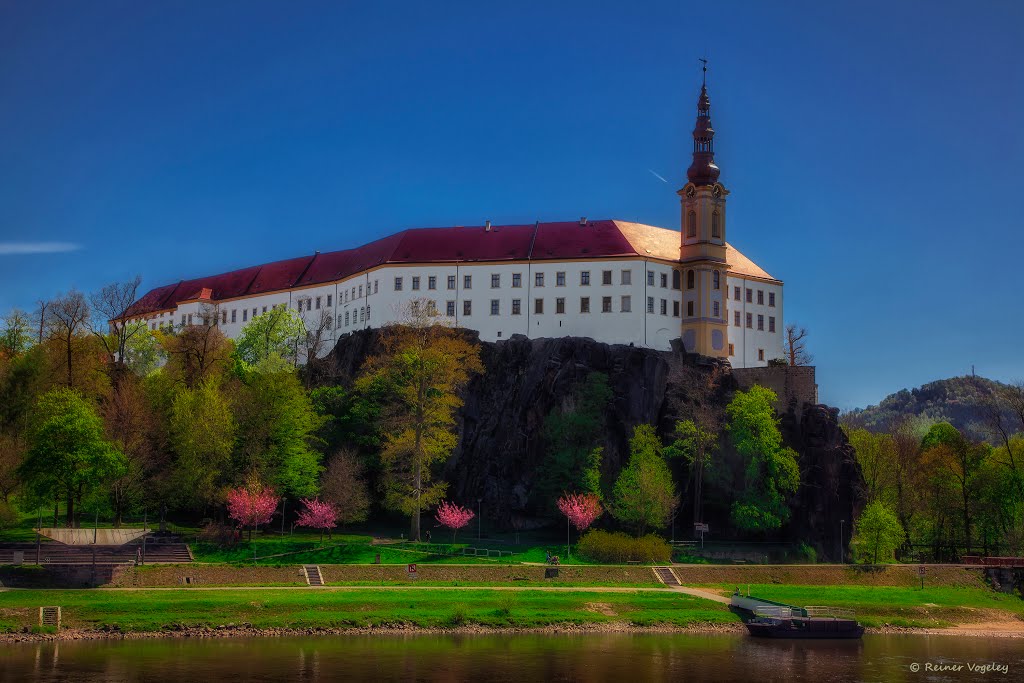 Tschechien: Das Schloss Děčín, Дечин