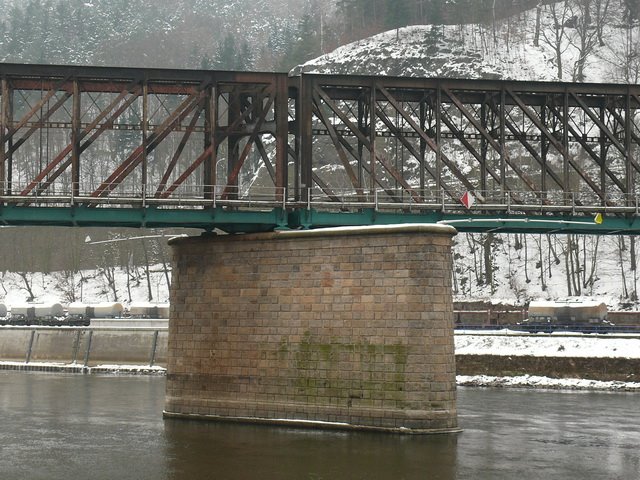 Eisenbahnbrücke, Дечин