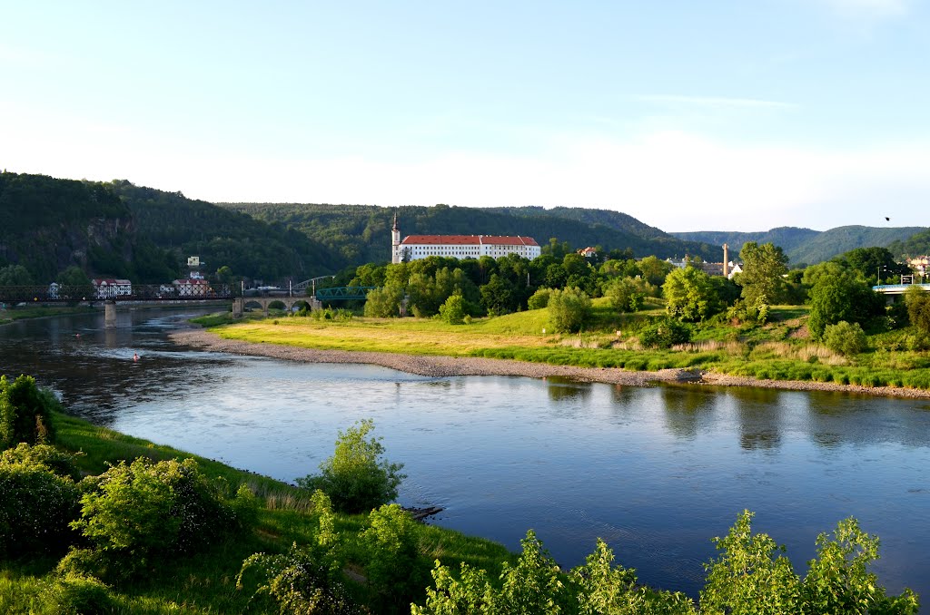 The Castle - Děčín, Дечин