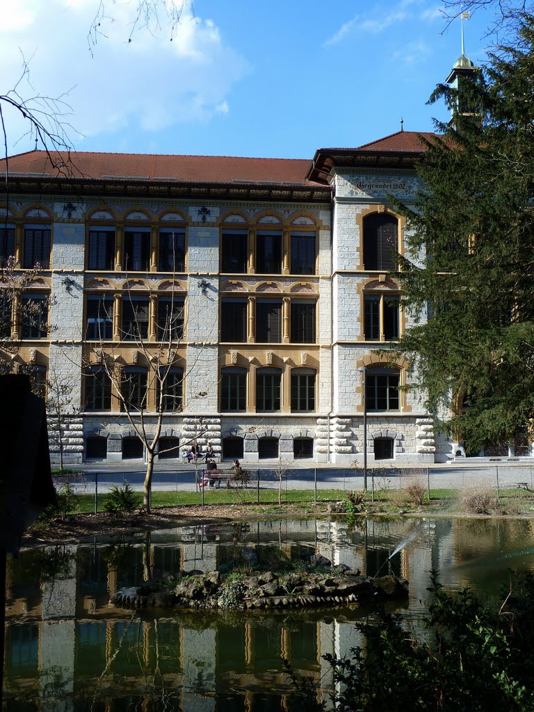 Kantonsschule Aarau (hier paukte Albert Einstein), Аарау