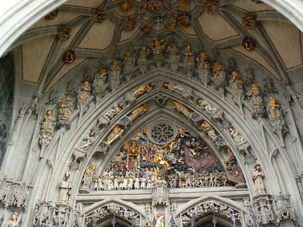 Berno -  portal of Cathedral - The Last Judgement (Sąd Ostateczny)., Берн