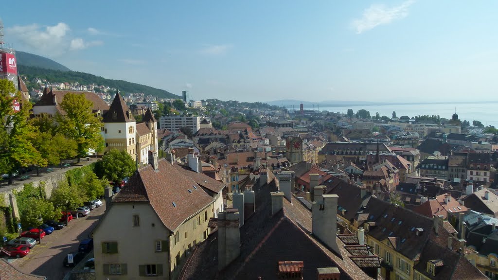 Vue de Neuchâtel depuis la Tour des Prisons   ►Look Around, Ла-Шо-Де-Фонд