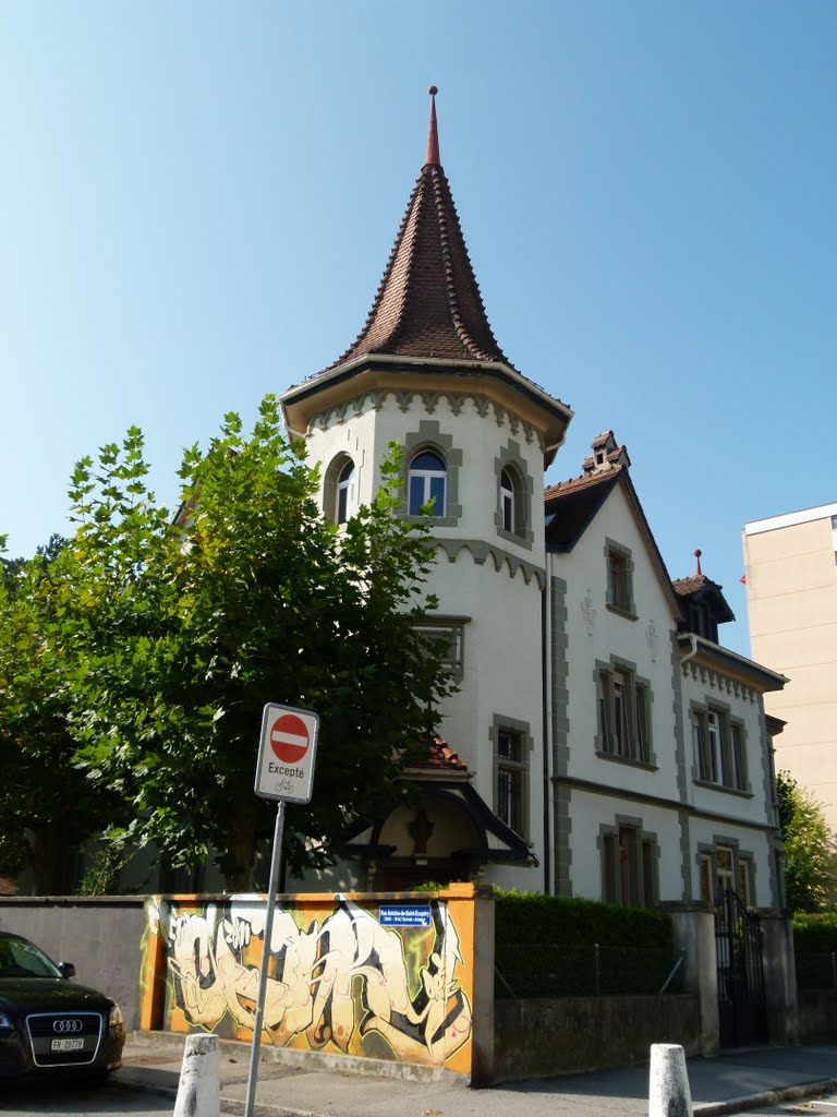 Graffiti à Fribourg vers lécole Sainte Croix, Фрейбург