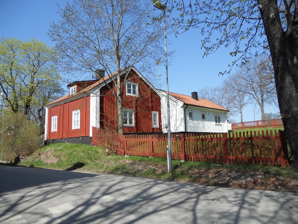 Stuga vid Karlberg, Сольна