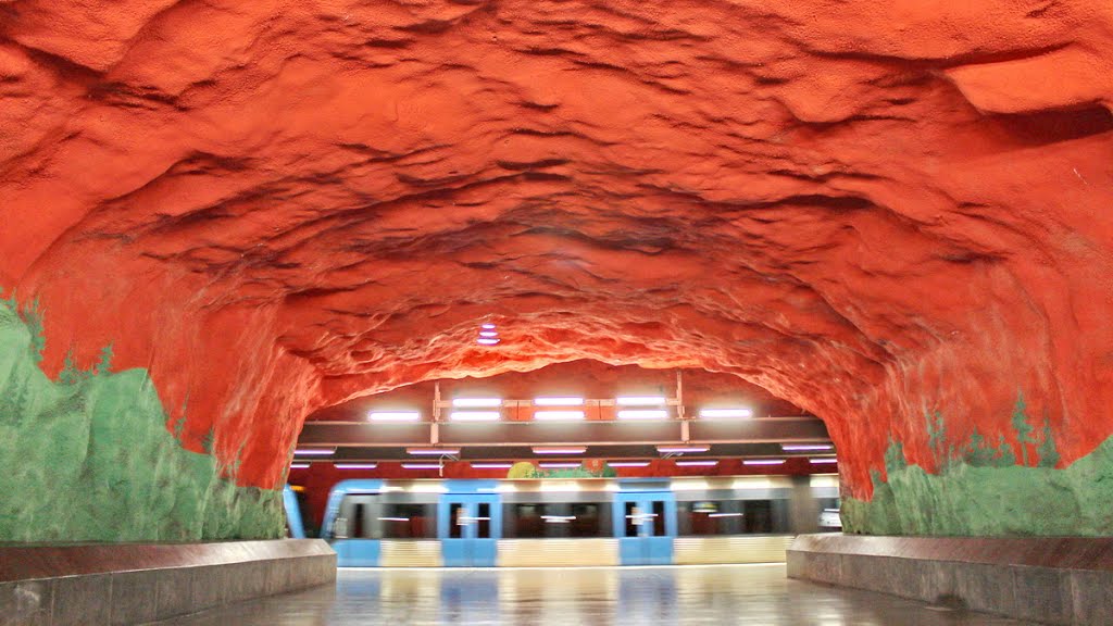 Solna Centrum tunnelbana/subway, Сольна