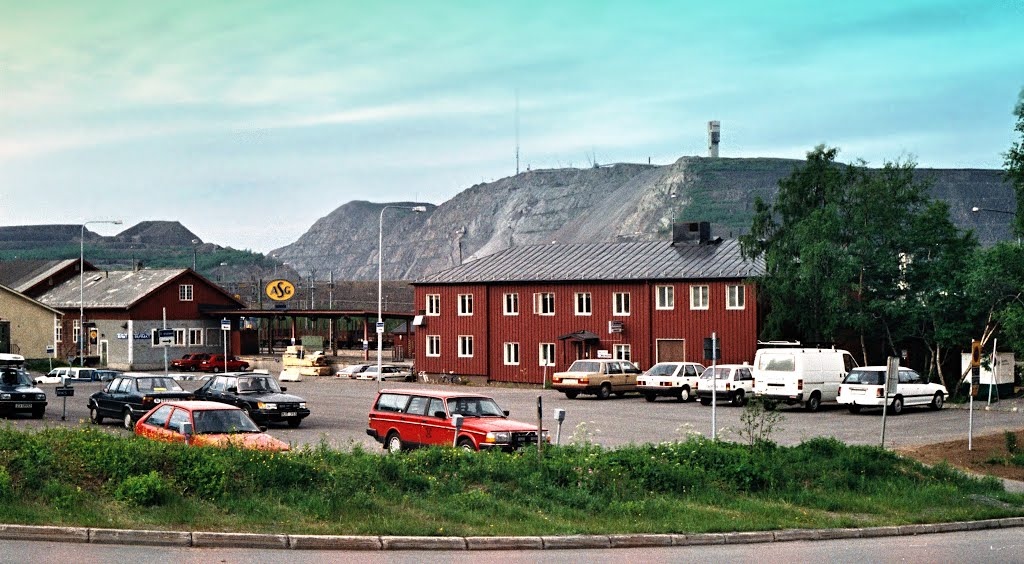 Railway station Kiruna - SWEDEN - 1990, Кируна