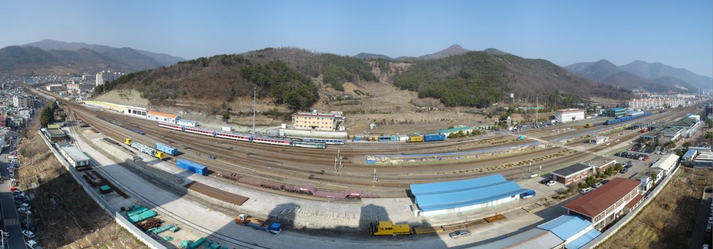birds eye view of Masan station, Масан