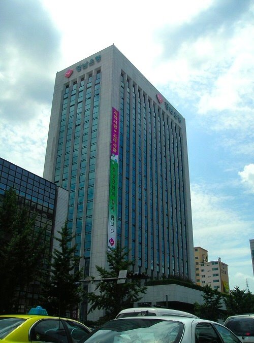 Kyungnam Bank (H.O), Масан