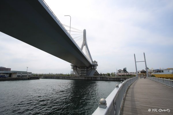 青森 ベイブリッジ   Aomori Bay Bridge, Аомори