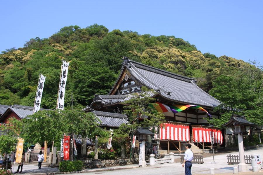 Zenkoji Temple （岐阜善光寺）, Тайими