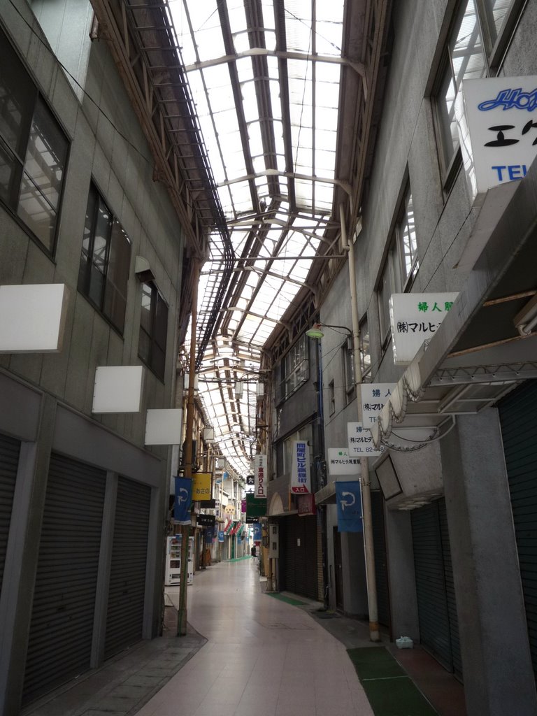 Naka-toiyamachi fiber industry street 中問屋町繊維街, Тайими
